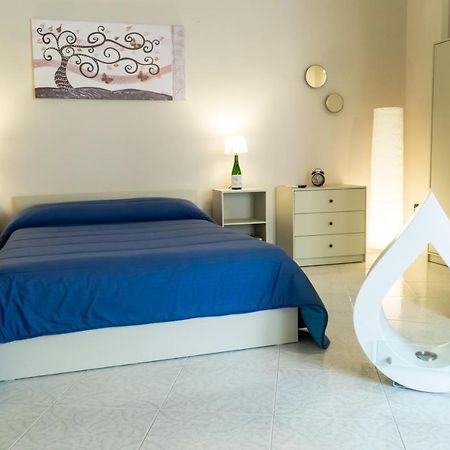 A Casa Di Nonna Ada Apartment มันดูเรีย ภายนอก รูปภาพ