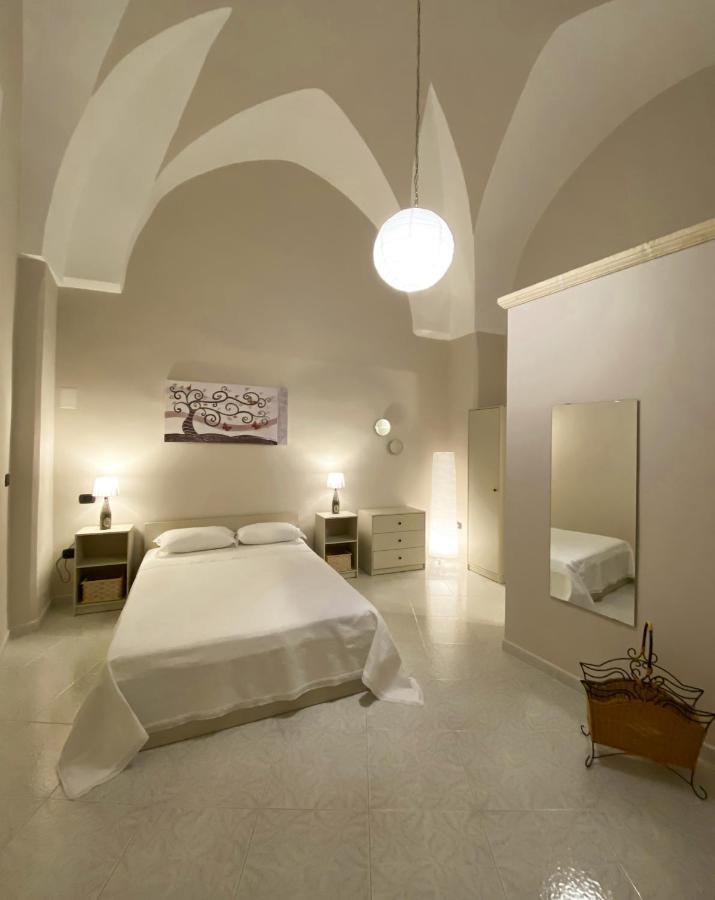 A Casa Di Nonna Ada Apartment มันดูเรีย ภายนอก รูปภาพ